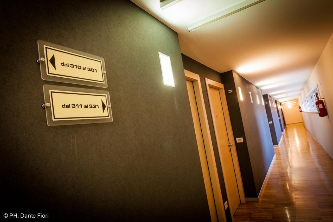 Residence Schiohotel Bagian luar foto